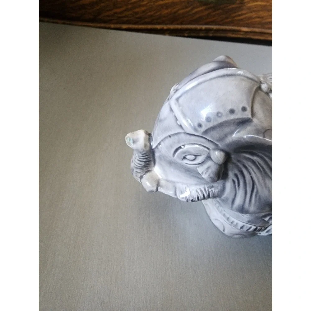 VTG. Bengal Lounge Empress Hotel Souvenir Collectible  Elephant Planter